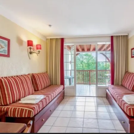 Apartment Lac-domaine De Gascogne- Avec Piscine Biscarrosse